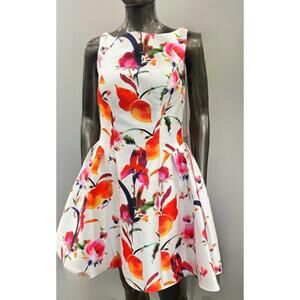 NEW DAVE & JOHNNY women's mini dress with floral print and open back in white